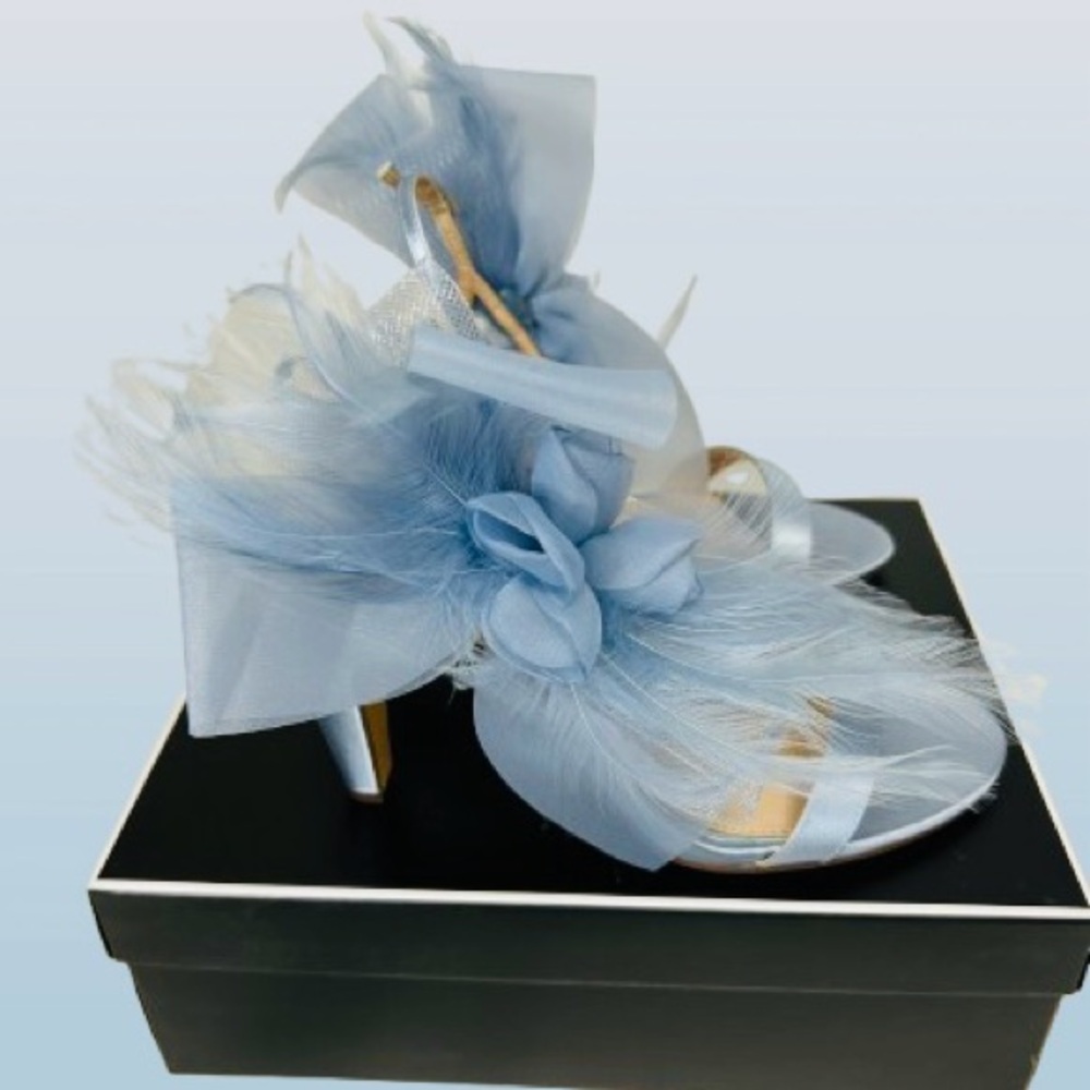 Nina Women Sheryl Almond Toe Dress Sandals 9.5 M Icy Blue Crystal Satin/Feather - Picture 8 of 16